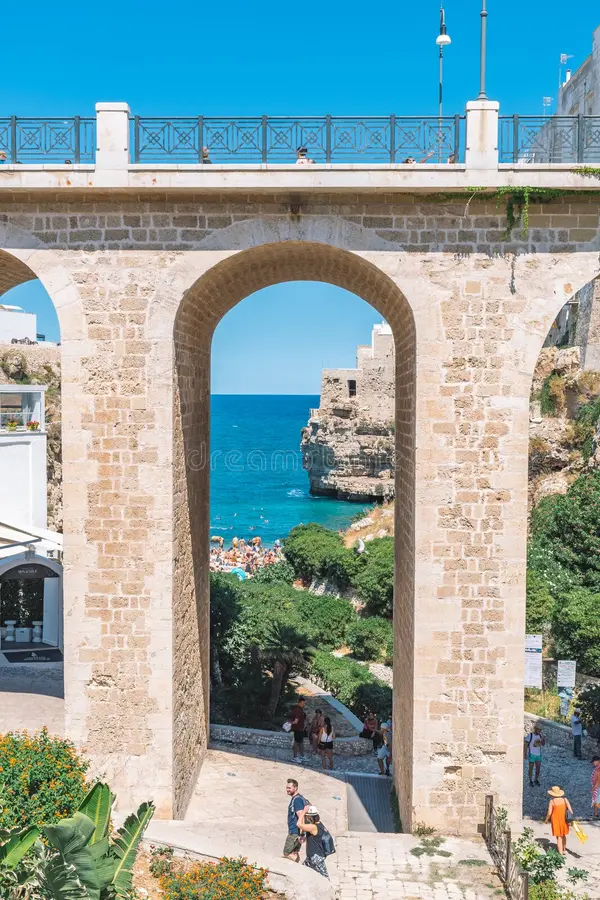 polignano-mare-agenzia-web